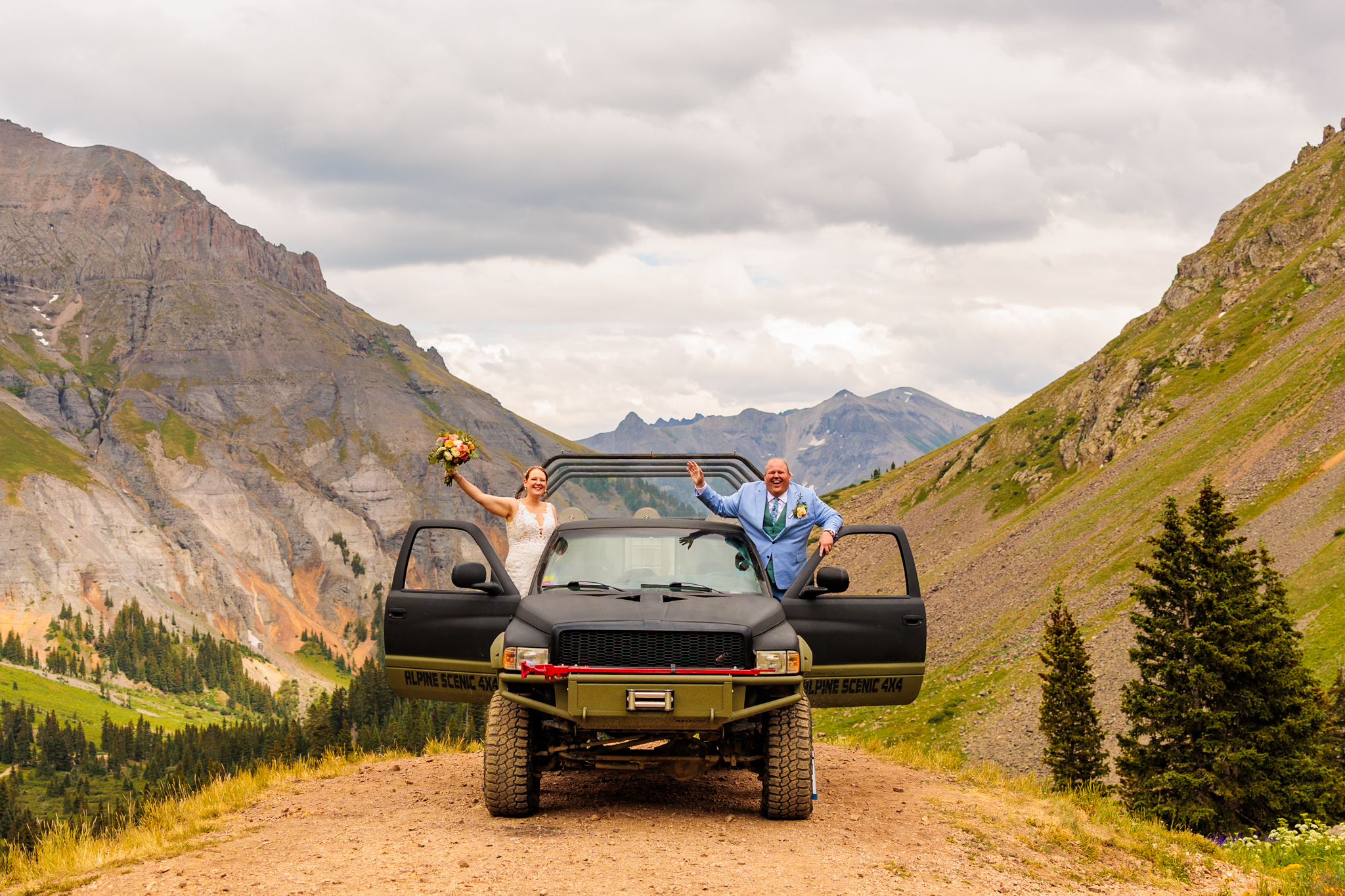 Off-roading Ouray Elopement