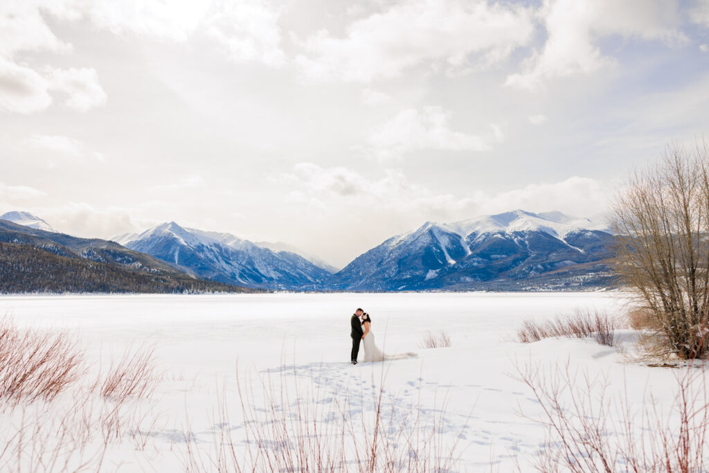 Best Colorado Elopement Spots for 2026