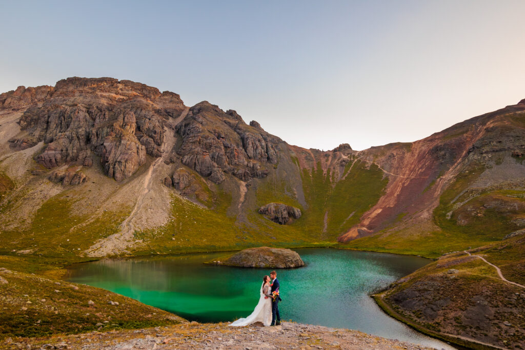 Best Colorado Elopement Spots for 2026