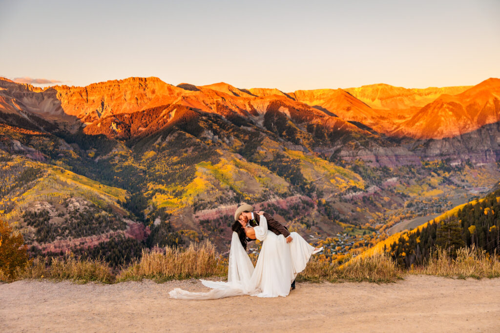 fall elopement in Telluride